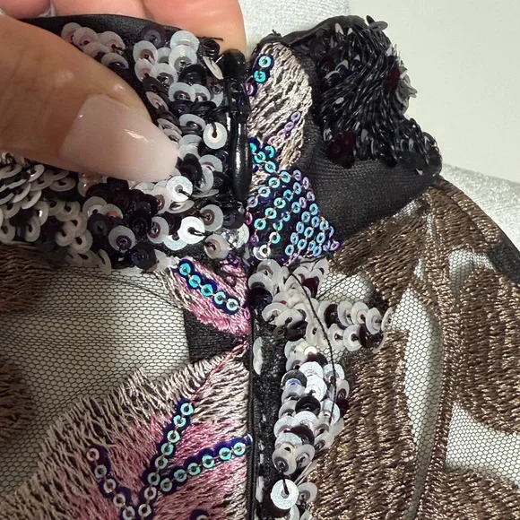 Elie Tahari Alana Embellished Sequin Dress Evening Dress Cocktail Event Party - Picture 8 of 10